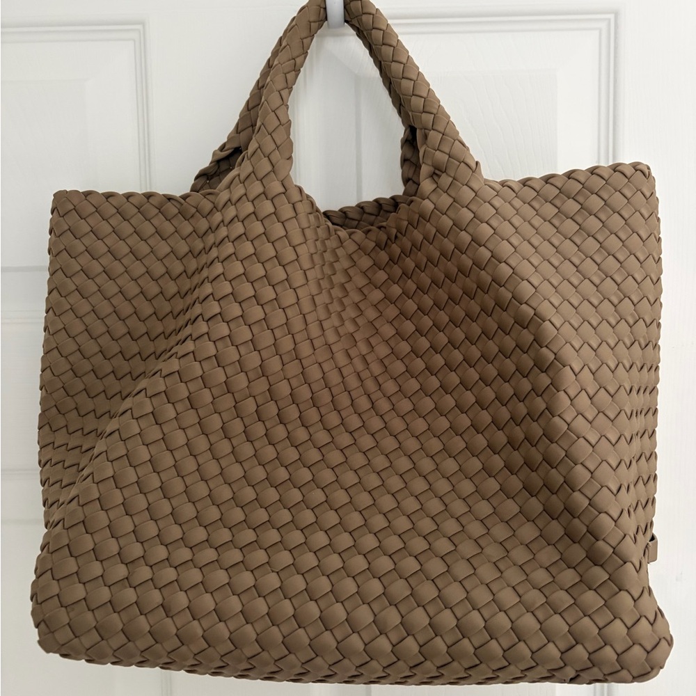 Naghedi taupe medium
